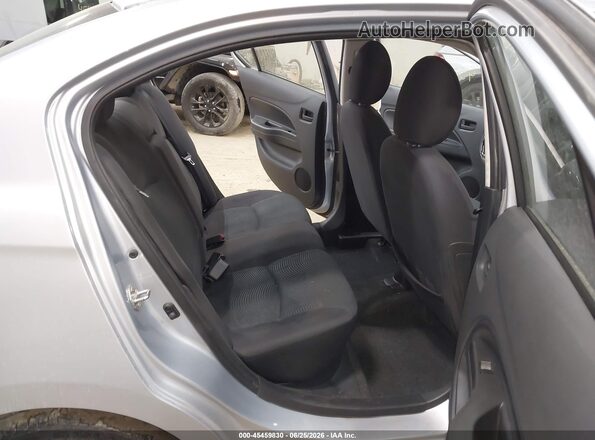 ML32F3FJ3JHF02261 2018 MITSUBISHI MIRAGE G4 Silver VIN კოდის სტიკერის ხედი