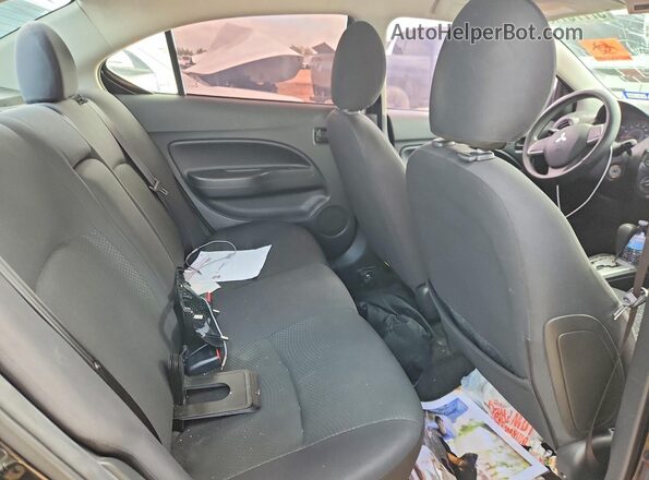 ML32F3FJ4HHF06300 2017 MITSUBISHI MIRAGE Black Widok tylnych siedzeń