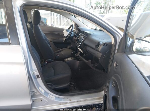 ML32F3FJ5JHF09454 2018 MITSUBISHI MIRAGE G4 Silver Vista interior delantera