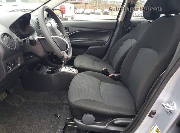 ML32FUFJ4RHF13562 2024 MITSUBISHI MIRAGE Silver წინა სალონის ხედი
