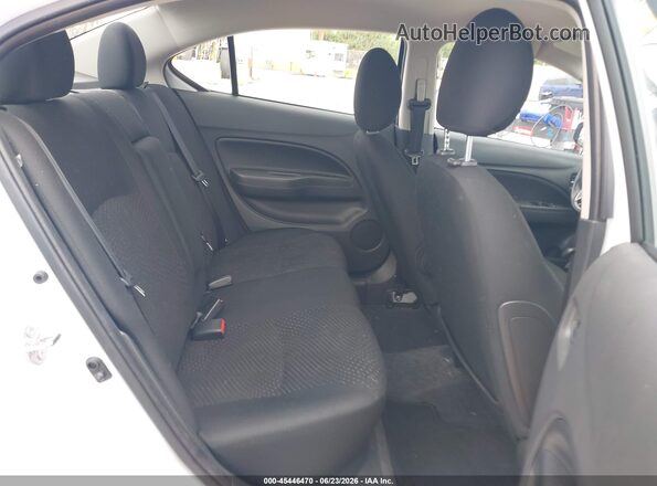 ML32FVFJ9RHF19086 2024 MITSUBISHI MIRAGE G4 White Widok naklejki z numerem VIN