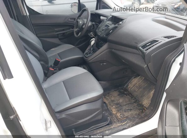 NM0LS7E70H1303577 2017 FORD TRANSIT CONNECT Белый Вид салона спереди