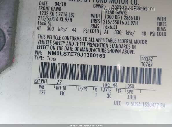 NM0LS7E79J1380163 2018 FORD TRANSIT CONNECT White Widok komory silnika