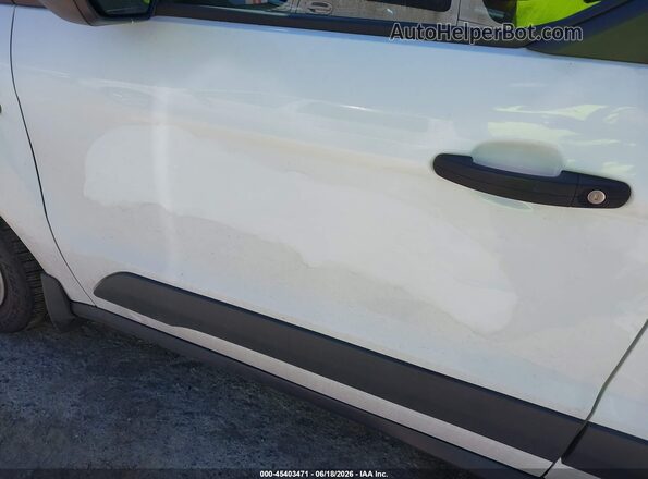 NM0LS7F73G1250015 2016 FORD TRANSIT CONNECT White Front view