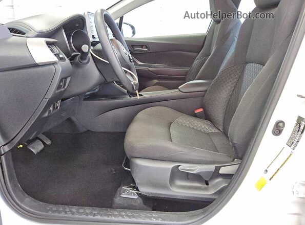 NMTKHMBX1MR129708 2021 TOYOTA C-HR White Սալոնի դիմացի տեսք