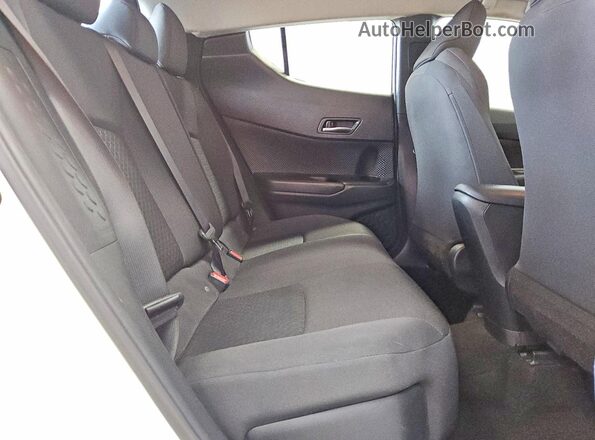 NMTKHMBX1MR129708 2021 TOYOTA C-HR White Հետևի նստատեղերի տեսք