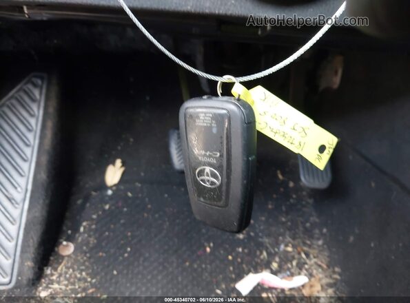NMTKHMBX2JR010108 2018 TOYOTA C-HR Gray Dashboard view