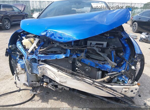 NMTKHMBX2JR051306 2018 TOYOTA C-HR Blue Vista frontal
