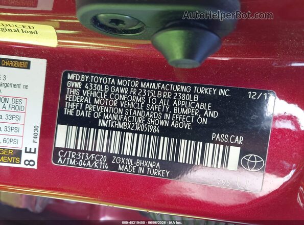 NMTKHMBX2JR051984 2018 TOYOTA C-HR Красный Вид подкапотного пространства
