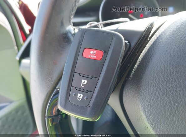 NMTKHMBX2JR051984 2018 TOYOTA C-HR Красный Вид панели приборов