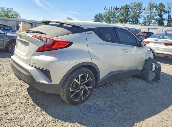 NMTKHMBX3JR002972 2018 TOYOTA C-HR White 