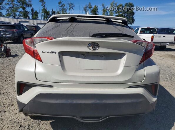 NMTKHMBX3JR002972 2018 TOYOTA C-HR White 