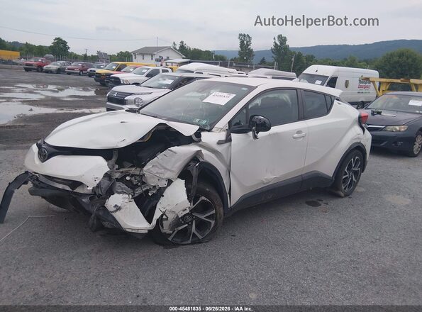 NMTKHMBX3JR036877 2018 TOYOTA C-HR White წინა მარცხენა ხედი სამი მეოთხედიდან