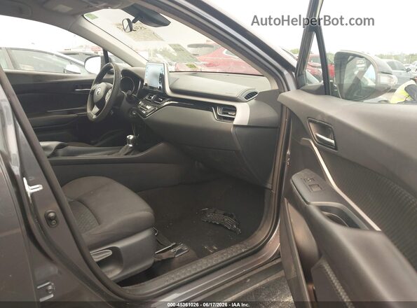 NMTKHMBX3MR120282 2021 TOYOTA C-HR Gray Front interior view