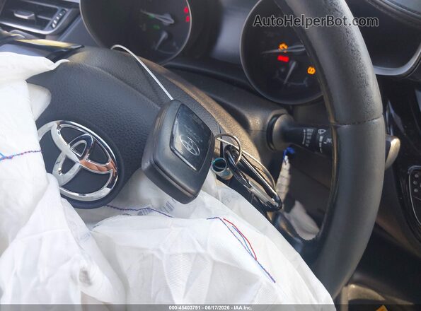 NMTKHMBX5JR039862 2018 TOYOTA C-HR Silver Առջևի վահանակի տեսք
