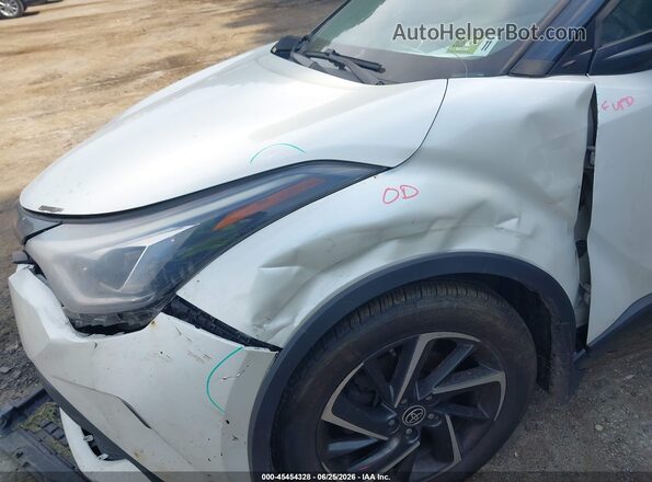 NMTKHMBX5MR136564 2021 TOYOTA C-HR White 