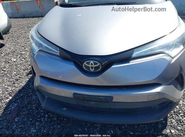 NMTKHMBX6JR028787 2018 TOYOTA C-HR Gray Widok z przodu