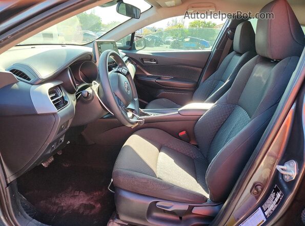 NMTKHMBX7LR112460 2020 TOYOTA C-HR Gray Widok wnętrza z przodu