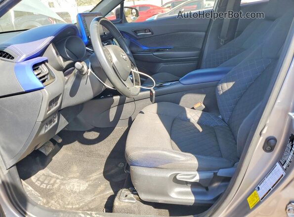 NMTKHMBX8LR104870 2020 TOYOTA C-HR Gray Front interior view