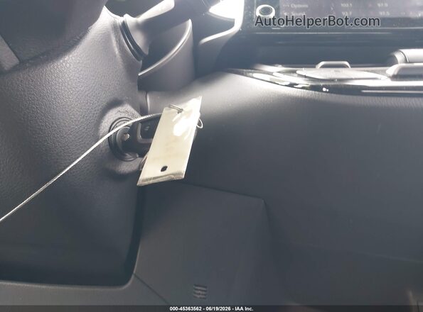 NMTKHMBX8LR116226 2020 TOYOTA C-HR Gray Vista del salpicadero