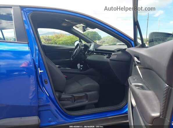 NMTKHMBX9JR034616 2018 TOYOTA C-HR Blue Widok wnętrza z przodu