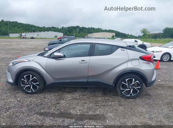 NMTKHMBX9JR045888 2018 TOYOTA C-HR Серебряный 