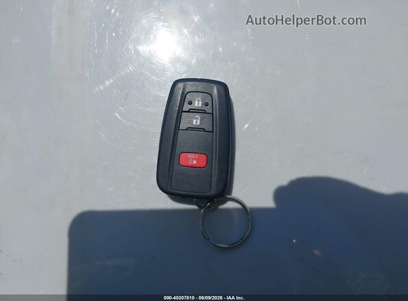 NMTKHMBX9KR093103 2019 TOYOTA C-HR Silver Vista del salpicadero