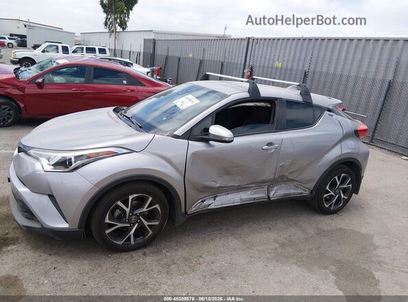 NMTKHMBXXJR023866 2018 TOYOTA C-HR Silver 