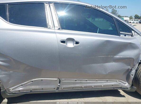 NMTKHMBXXJR026136 2018 TOYOTA C-HR Gray 