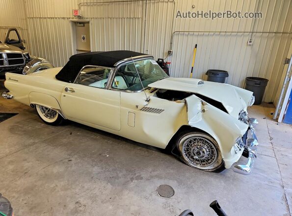 P6FH197400 1956 FORD THUNDERBIRD White Przód prawy