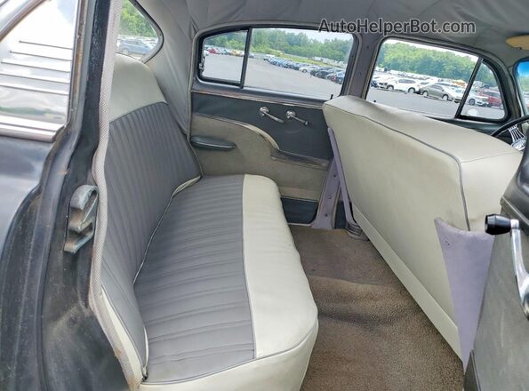 P8XS18785 1953 PONTIAC CATALINA Черный 