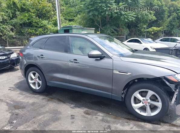 SADCJ2BN0HA093191 2017 JAGUAR F-PACE Gray Սալոնի հետևի տեսք