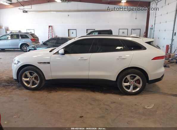 SADCJ2BN1HA491204 2017 JAGUAR F-PACE White Սալոնի 360 աստիճան տեսք