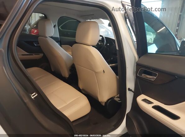 SADCJ2BN1HA491204 2017 JAGUAR F-PACE White VIN կոդի պիտակի տեսք