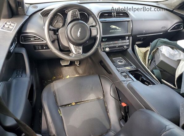 SADCJ2FX2KA609733 2019 JAGUAR F-PACE White Вид панелі приладів