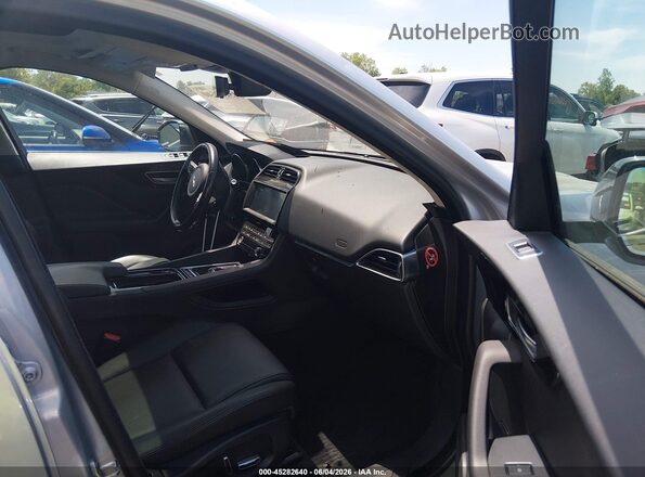 SADCJ2FX4KA396221 2019 JAGUAR F-PACE Silver Front interior view