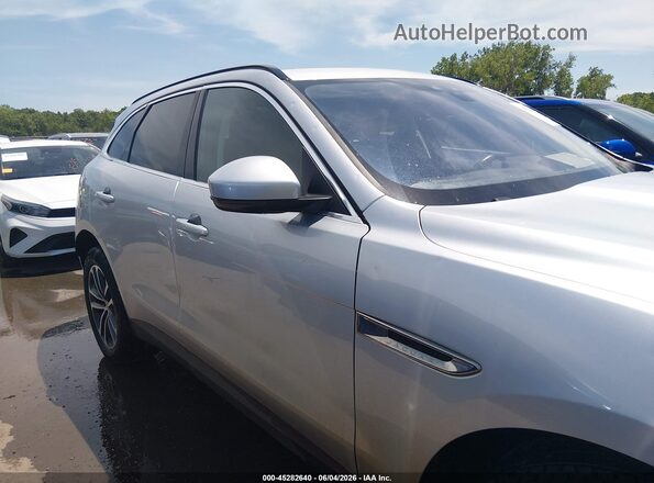 SADCJ2FX4KA396221 2019 JAGUAR F-PACE Silver Rear interior view