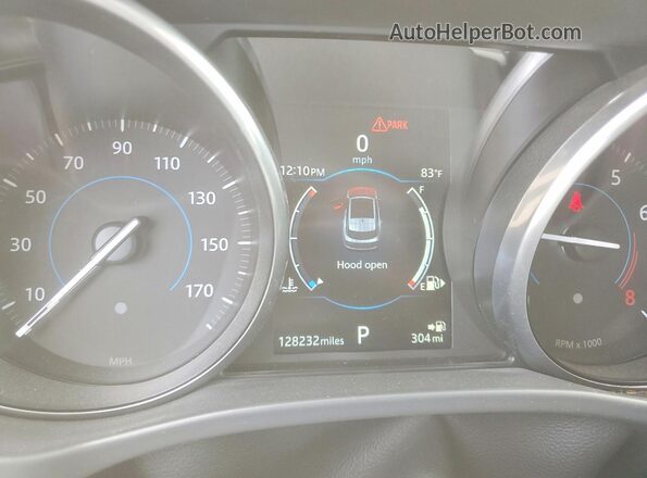 SADCJ2FX8JA266005 2018 JAGUAR F-PACE Silver Instrument cluster view