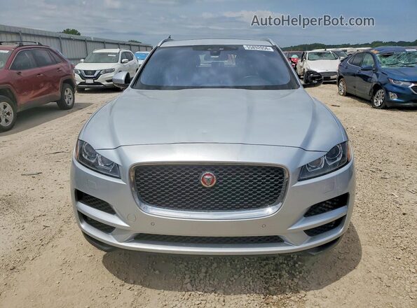 SADCJ2FX8JA266005 2018 JAGUAR F-PACE Silver Front view