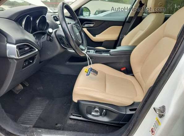 SADCJ2FX8LA618194 2020 JAGUAR F-PACE White 