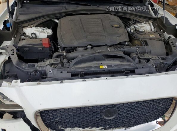 SADCJ2FXXKA397017 2019 JAGUAR F-PACE White ძრავის განყოფილების ხედი