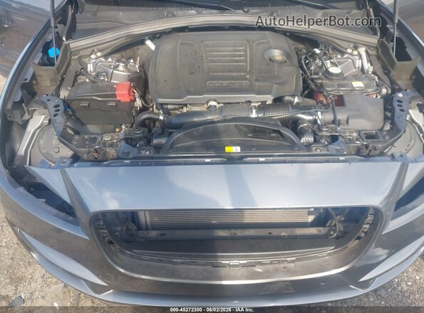 SADCJ2GX1KA360842 2019 JAGUAR F-PACE Gray Rear view