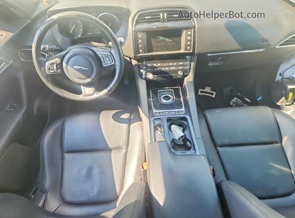 SADCJ2GX9JA280106 2018 JAGUAR F-PACE White Widok deski rozdzielczej