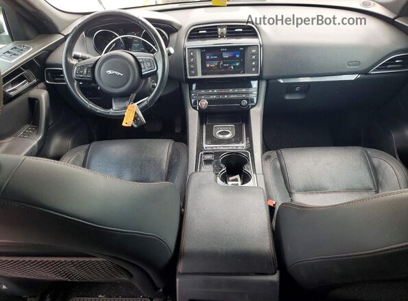 SADCK2BN8HA097194 2017 JAGUAR F-PACE White Widok deski rozdzielczej