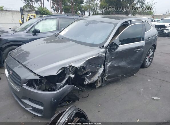 SADCK2BV7HA063182 2017 JAGUAR F-PACE Gray Przód lewy
