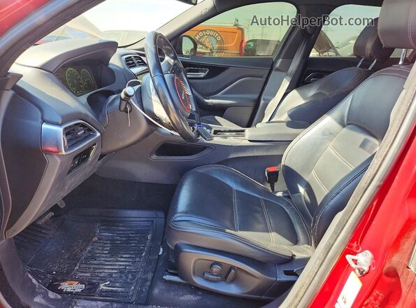 SADCK2FX5JA282983 2018 JAGUAR F-PACE Red Front interior view