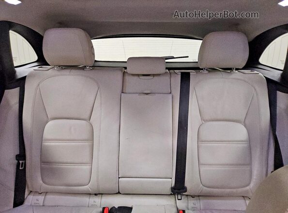 SADCK2FX7JA291250 2018 JAGUAR F-PACE Blue Vista de los asientos traseros