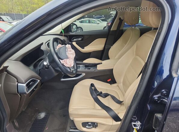 SADCK2FX8LA636594 2020 JAGUAR F-PACE Blue წინა სალონის ხედი