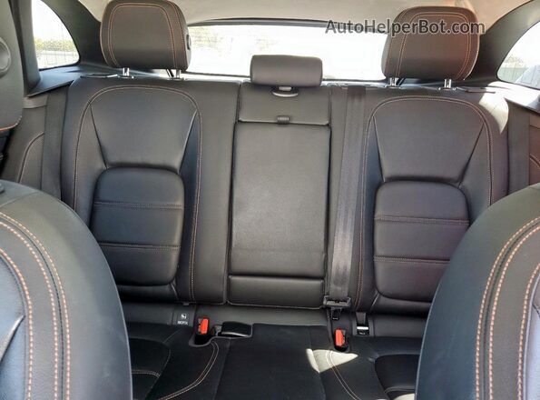 SADCK2GX0LA638452 2020 JAGUAR F-PACE White Widok tylnych siedzeń