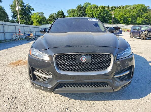 SADCL2BV3HA097715 2017 JAGUAR F-PACE Black Widok z przodu